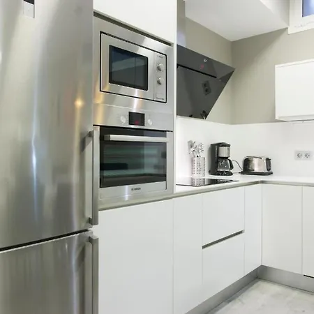 Apartment Dreams *